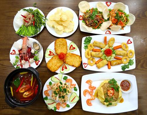 Tản mạn cỗ chay xứ Huế