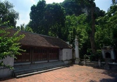 Đền Trúc - Ngũ Động Thi Sơn