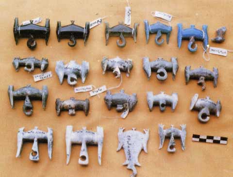 Di tích khảo cổ Giồng Ca Vồ