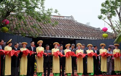 Khai mạc Festival văn hóa tơ lụa Việt Nam - châu Á năm 2016