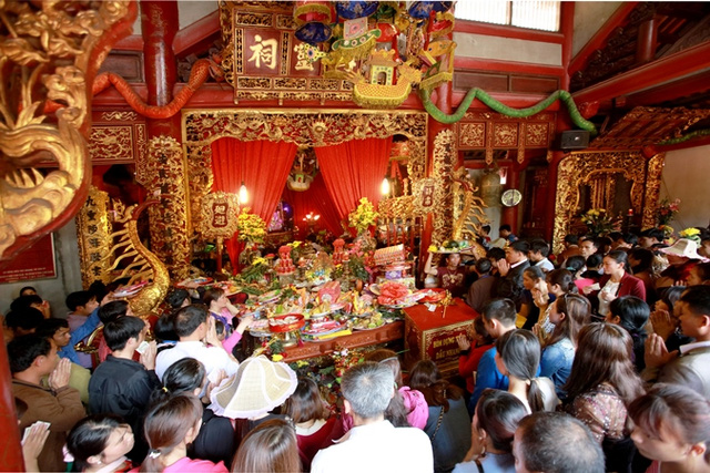 Quốc Mẫu Tây Thiên