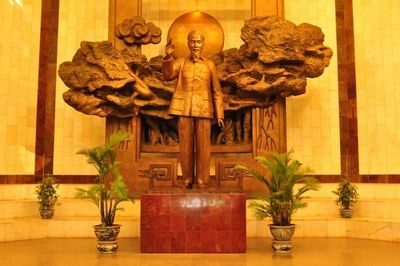 “Nhìn qua hiện vật” - một cách tiếp cận giáo dục tiên phong tại các bảo tàng và di tích của Việt Nam
