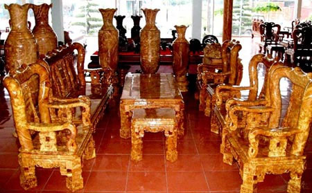 Bộ sưu tập đồ gỗ bằng ngọc nghiến quý hiếm và giá trị ở Việt Nam
