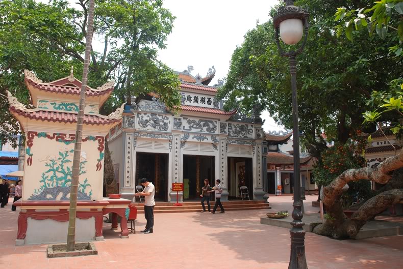 Phủ Tây Hồ