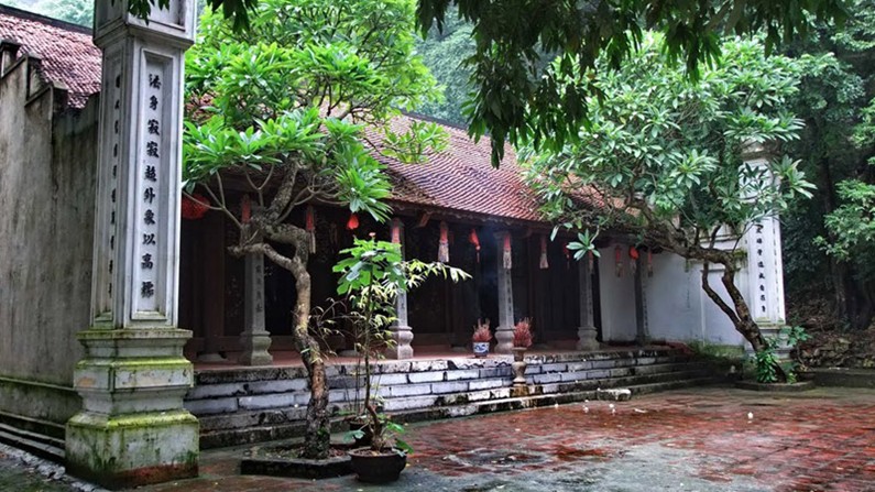 Thắng tích ChùaTrầm