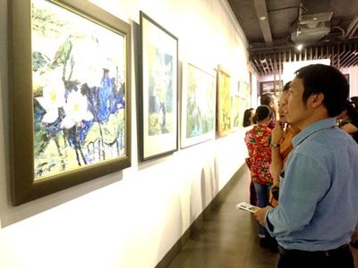 Triển lãm mỹ thuật “Sen”