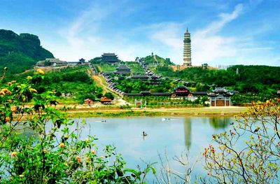 Chùa Bái Đính và tòa bảo tháp cao nhất Đông Nam Á