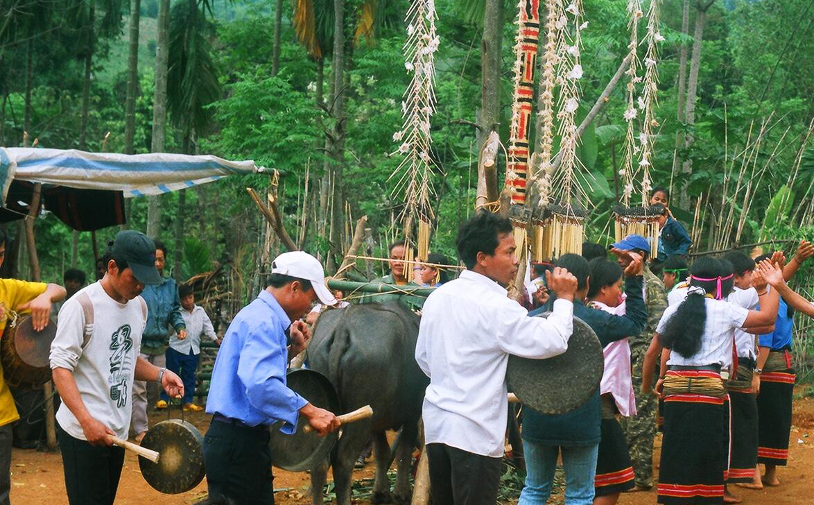 Nét đẹp văn hóa Mường trong Lễ hội Pôồn Pôông