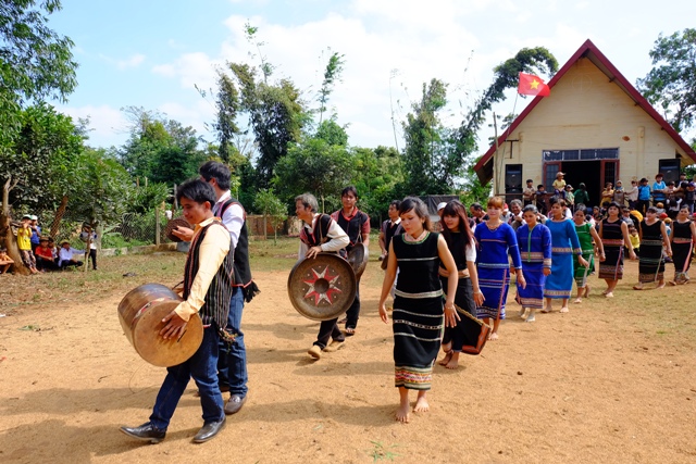 Lồng ghép Liên hoan Cồng chiêng Tây Nguyên vào Lễ hội Cà phê Buôn Mê Thuột lần thứ 6