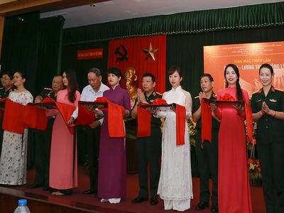 Khai mạc Triển lãm “Da cam - Lương tri và Công lý”