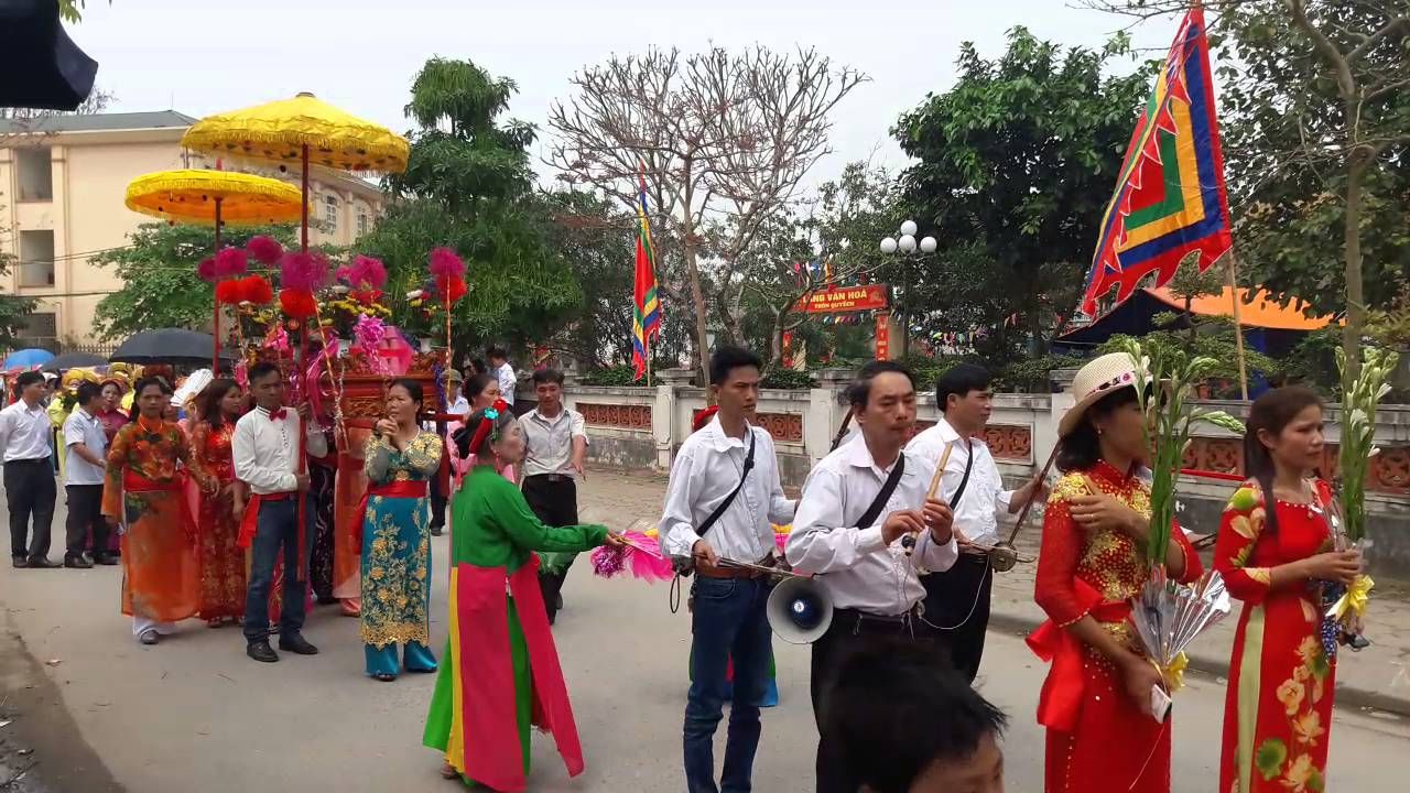 Hội làng Bình Đà