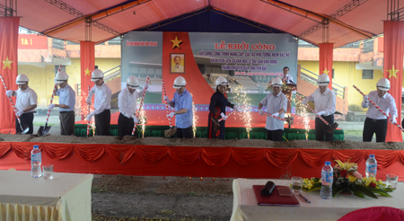 Nâng cấp, cải tạo Khu tưởng niệm Bác Hồ và Di tích lịch sử văn hóa Lễ đài sân vận động Yên Bái