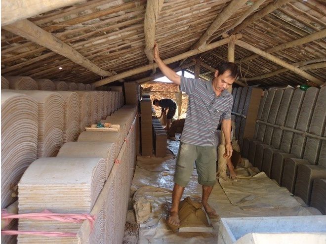 Làng ngói âm dương Quỳnh Sơn