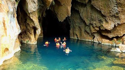 Quảng Bình: Bổ sung chương trình tham quan hang Trạ Ang vào Đề án tuyến du lịch khám phá thiên nhiên thung lũng Ha Ma Đa - hang Trạ Ang