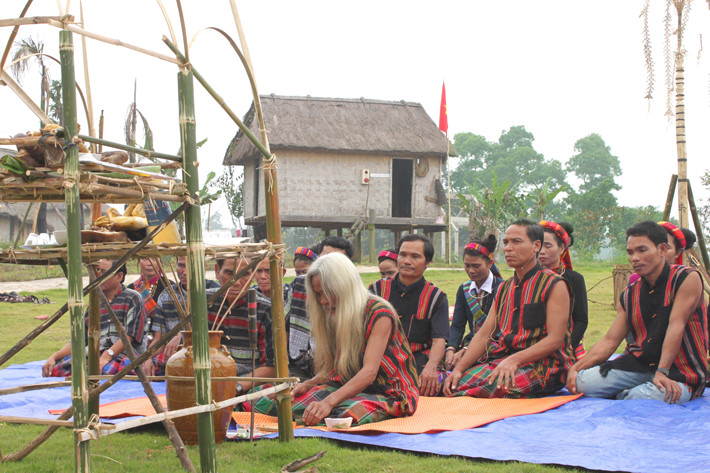 Tour du lịch khám phá thiên nhiên, văn hóa cộng đồng đồng bào Vân Kiều