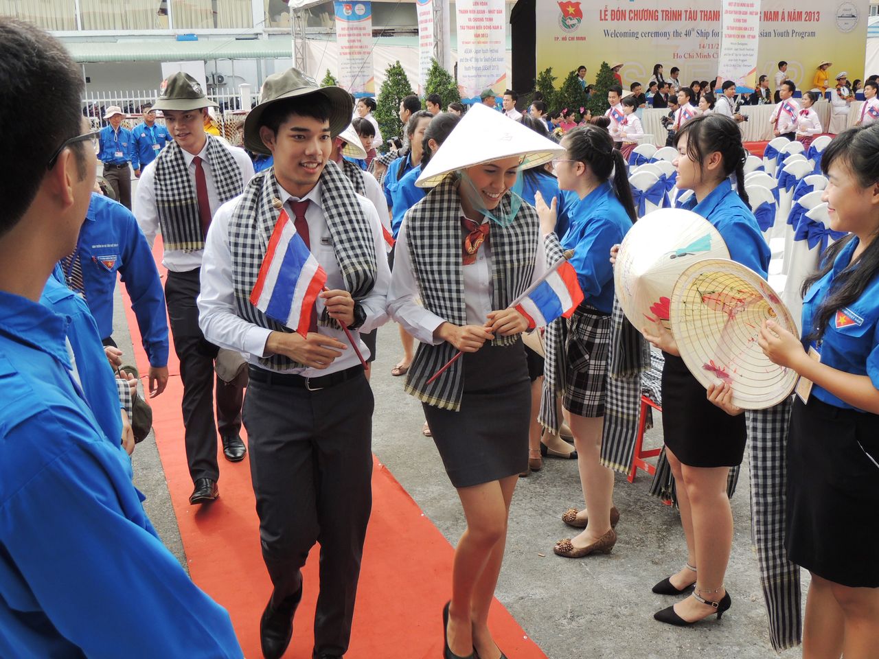 Áo bà ba, khăn rằn, nón lá: Bộ ba bất ly thân của người phụ nữ Nam Bộ