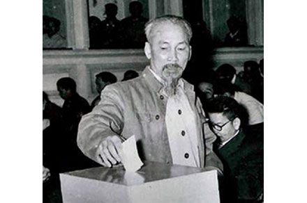 “Những ai muốn làm quan cách mạng thì nhất định không nên bầu”