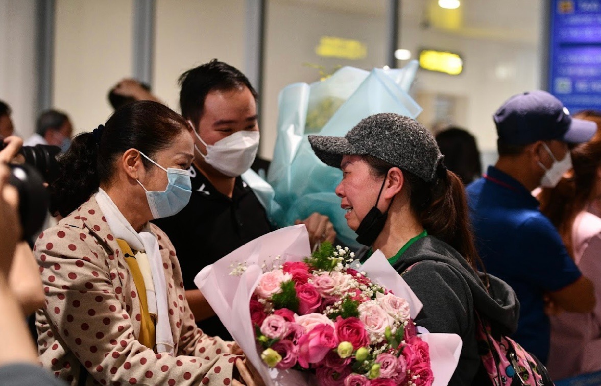 Sun Group và Vietnam Airlines triển khai thành công hai chuyến bay đưa người Việt Nam tại Ukraine về nước