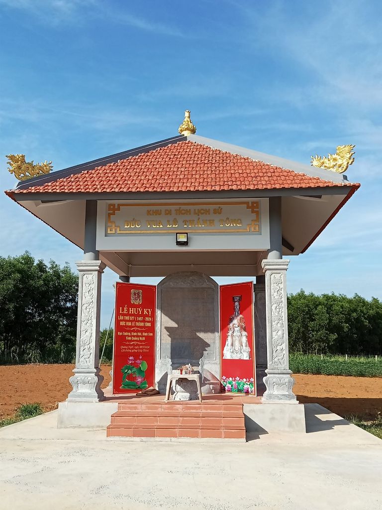 Văn bia Vạn Tường, phải chăng có tư liệu mới?