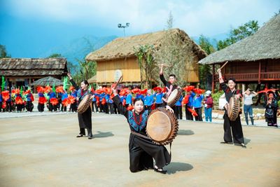 Các điểm đến ba miền hồ hởi chuẩn bị cho kỳ nghỉ Tết Dương lịch dài 4 ngày