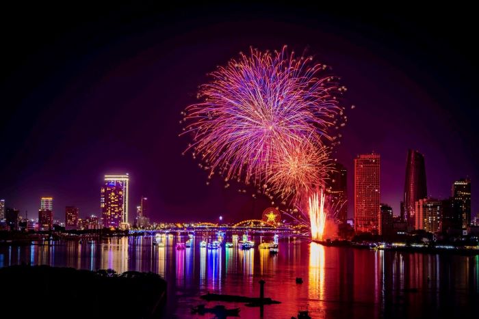 Khai mạc DIFF 2025: Khi đội chủ nhà chạm trán nhà vô địch