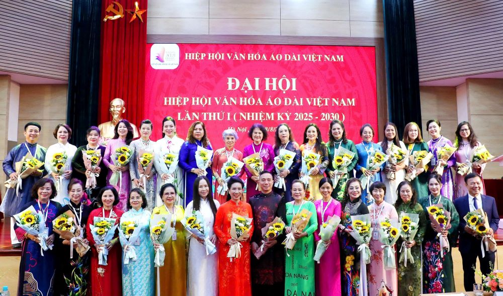 Đại hội lần thứ nhất Hiệp hội Văn hóa Áo dài Việt Nam (nhiệm kỳ 2025-2030) thành công tốt đẹp