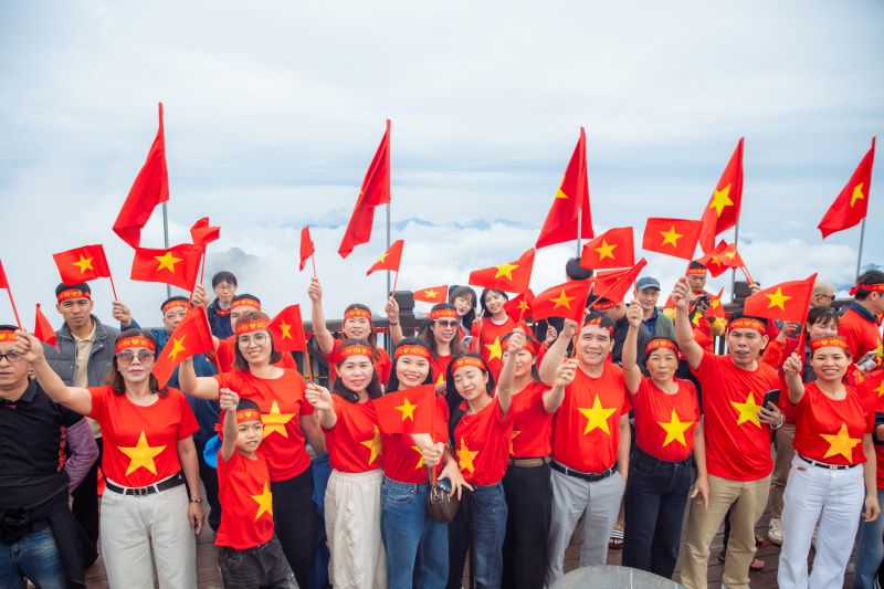 Sun Paradise Land toàn quốc rực rỡ cờ hoa, tưng bừng hoạt động mừng Quốc khánh 2/9