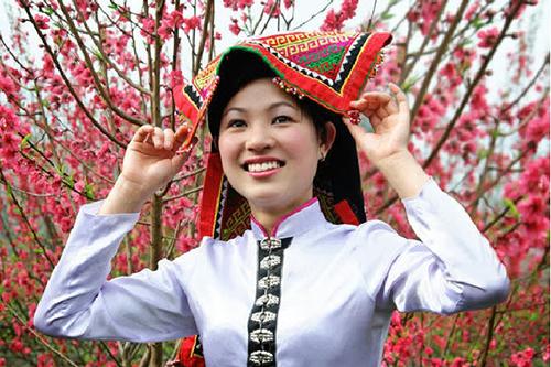 Nguồn gốc bài hát Chiếc khăn Piêu của người Thái