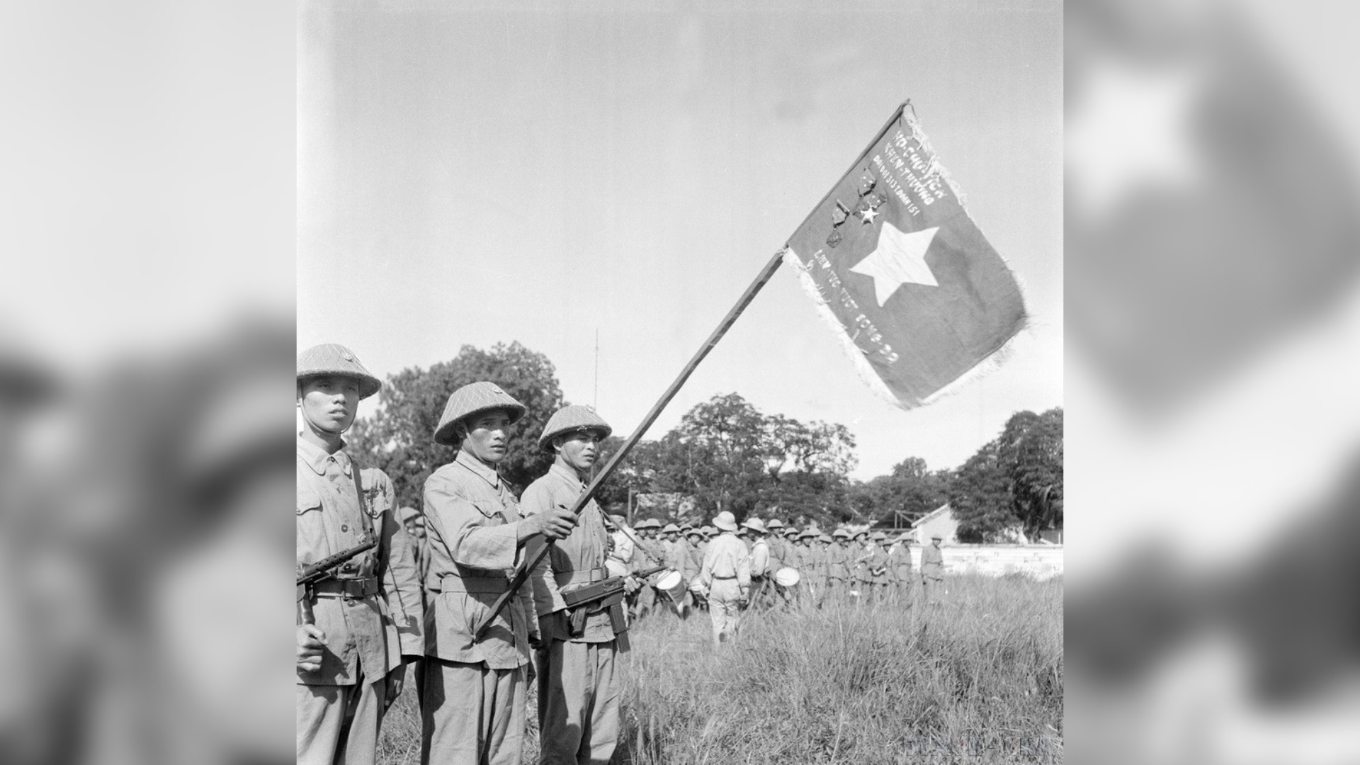 vna_potal_71_nam_giai_phong_thu_do_10101954_-_10102025_moc_son_ruc_ro_cua_nhan_dan_thu_do_8320183 (1)_16x9.jpg