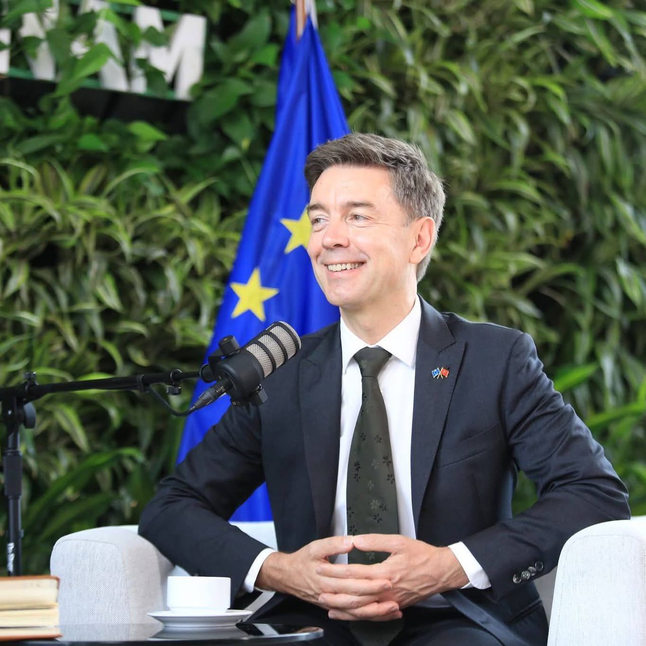 Lời giới thiệu