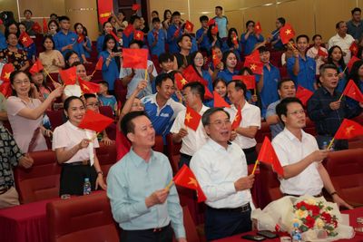 Chương trình nghệ thuật “Bác Hồ - Hai tiếng thiêng liêng” được khán giả đón nhận nồng nhiệt tại Hà Tĩnh