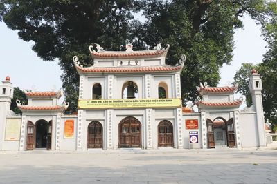 Tiếng mõ gõ nhịp thời gian giữa lòng Sư phạm